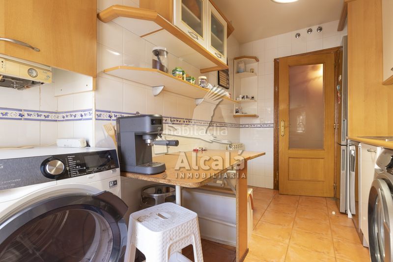 Foto 1f2844f7-ec59-4fe4-aefd-2c4d45a35221. Pis amb calefacció aparcament a Meco pueblo Meco