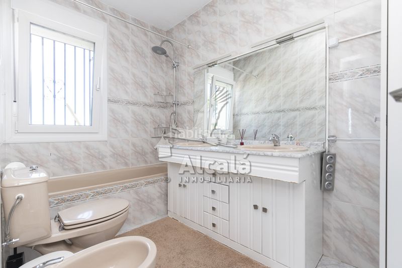 Foto 1afb0a13-bc10-4c5e-9032-4d27e61551a9. Casa amb calefacció aparcament a Trijueque