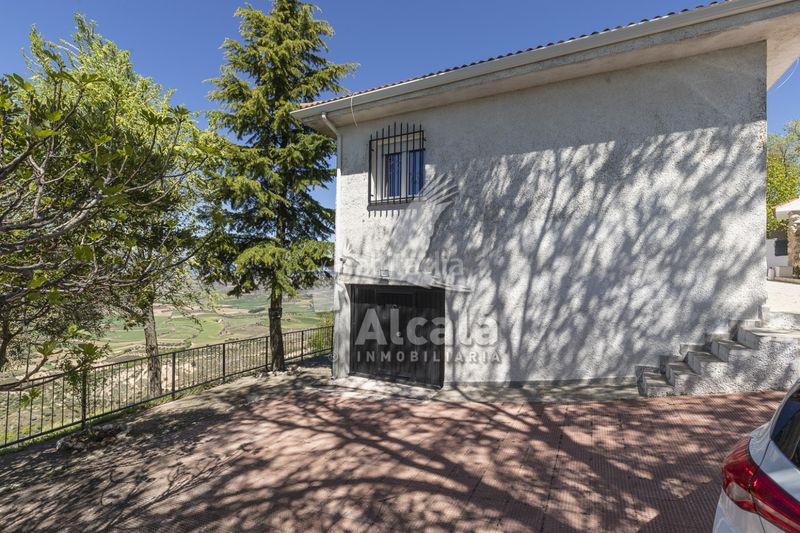 Foto 21c80f36-7f63-4634-8ac4-ce72976c3857. Casa amb calefacció aparcament a Trijueque