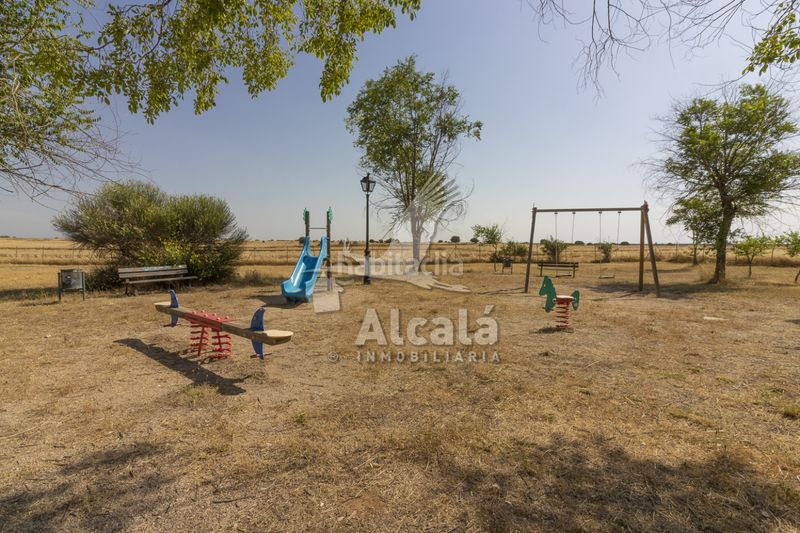 Foto 60b002f8-01d6-4859-940f-a09b011a6526. Casa amb calefacció aparcament a Trijueque