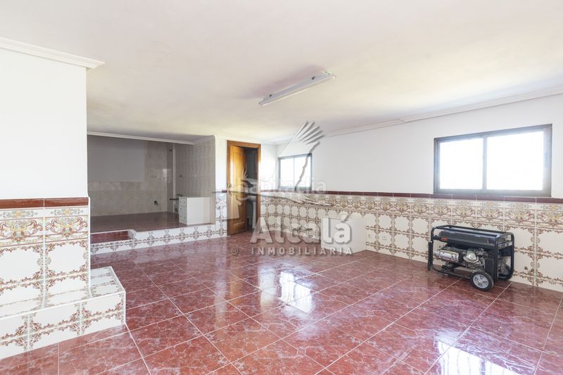 Foto a3a03574-aa54-459b-b05e-8f4f98e9e090. Casa amb calefacció aparcament a Trijueque