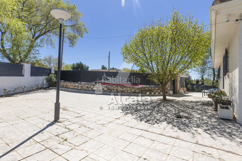 Foto e33edd1e-5dd9-4634-af65-7009735dc71f. Casa amb calefacció aparcament a Trijueque