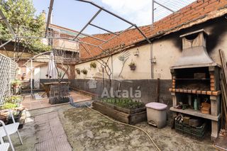 Casa a Pryconsa-Juan de Austria. Se presenta una magnífica oportunidad de adquirir una encantador