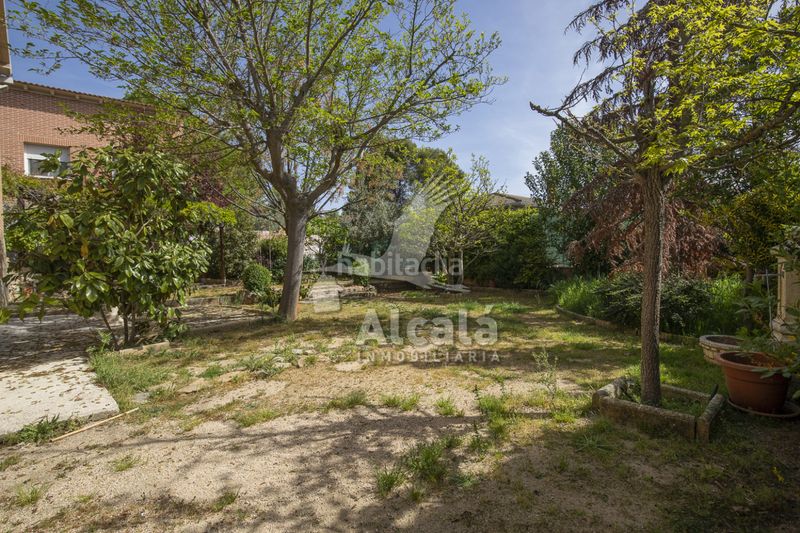 Foto 1c9573f4-fdc8-49f0-80af-d3ad5fd33786. Casa amb calefacció aparcament a Santorcaz