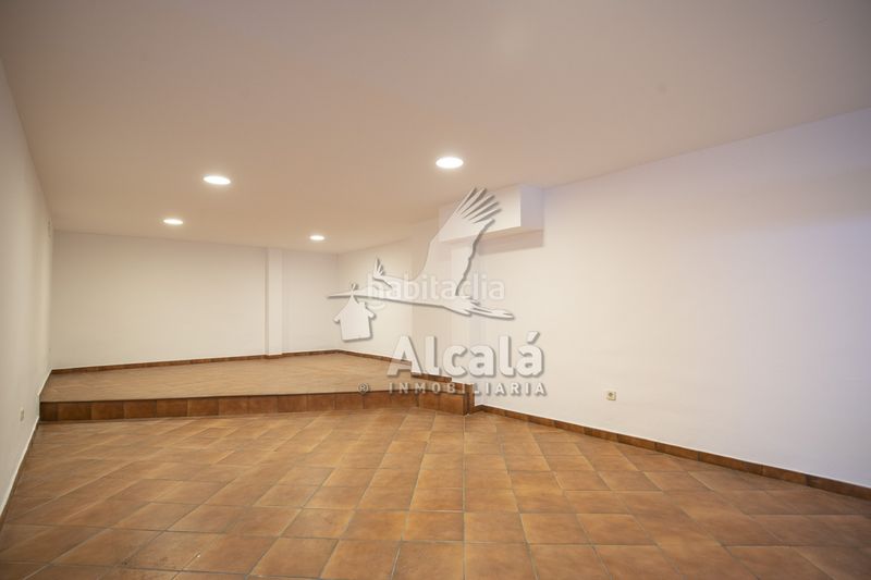 Foto 4fa94608-1765-43a2-96c7-65066ca91fe7. Casa amb calefacció aparcament a Santorcaz