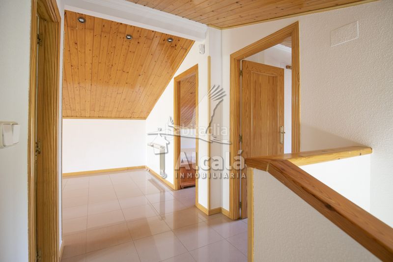 Foto 5a817ddf-c0ce-4c74-9ec5-10298a7d472d. Casa amb calefacció aparcament a Santorcaz