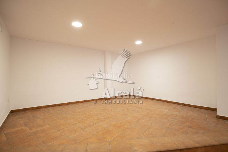 Foto 5cf743e9-763f-4f7b-9703-b7e885ca1d64. Casa amb calefacció aparcament a Santorcaz