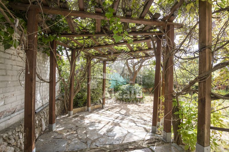 Foto a7ebd778-0112-4e32-8d5c-16df957e822c. Casa amb calefacció aparcament a Santorcaz