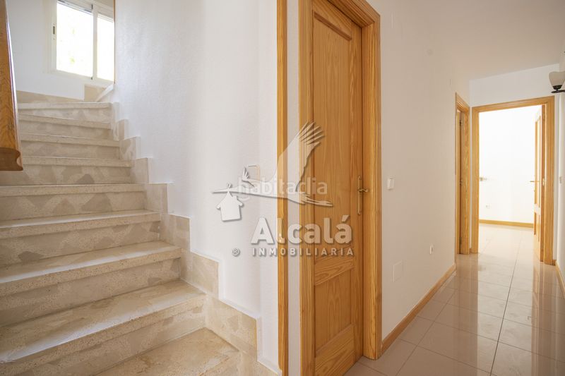 Foto aca7c48c-7946-4235-b09a-c17b6f036812. Casa amb calefacció aparcament a Santorcaz