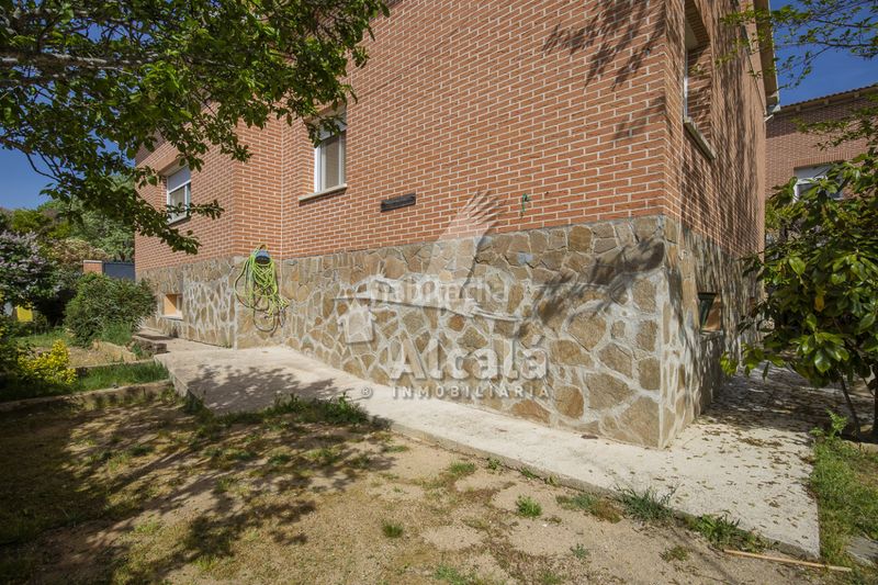 Foto af1c8084-ed4a-439a-b8a8-9bcca89c5d29. Casa amb calefacció aparcament a Santorcaz