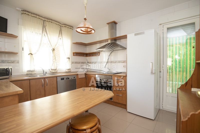 Foto fb5786d3-6158-49d6-b8c5-35e848f0a7a5. Casa amb calefacció aparcament a Santorcaz