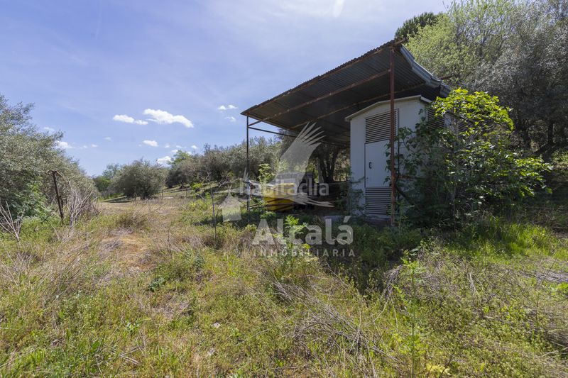 Foto 8ad38ee2-45d5-4877-af3b-8baf20e0da51. Casa amb calefacció aparcament piscina a Valverde de Alcalá