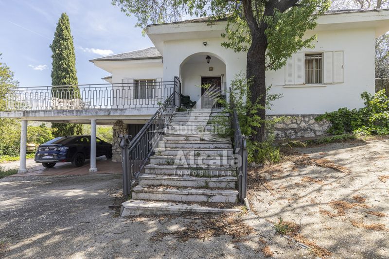 Foto afe45e15-6676-47a7-8831-0cc08a10ad49. Casa amb calefacció aparcament piscina a Valverde de Alcalá