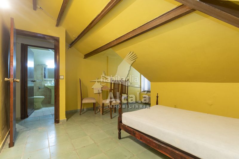 Foto dcb3dd89-937a-4ac3-b8d4-cf82b6ea33a1. Casa amb calefacció aparcament piscina a Valverde de Alcalá