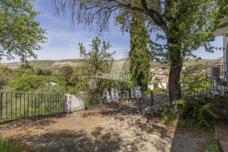 Foto f4a362fa-b8f2-4045-8ef6-38f23d85194f. Casa amb calefacció aparcament piscina a Valverde de Alcalá