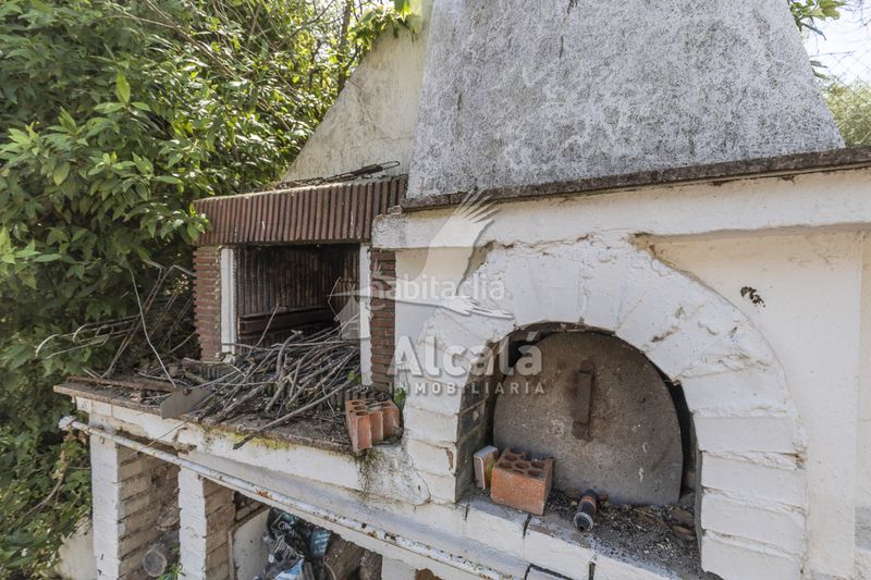 Foto f58c0f84-ba09-4b4d-91a8-b6b852fc2629. Casa amb calefacció aparcament piscina a Valverde de Alcalá