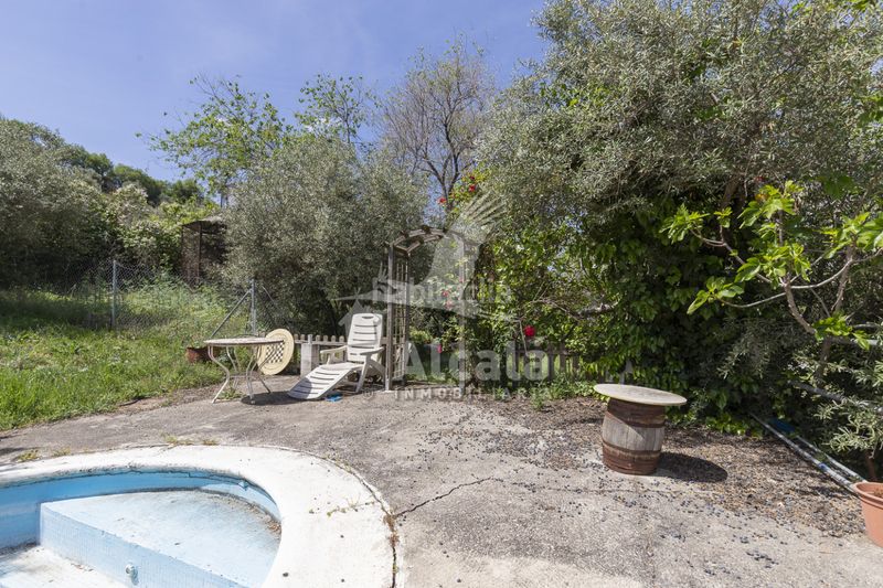 Foto fcbc8220-0618-4754-ba54-e14b85ffa697. Casa amb calefacció aparcament piscina a Valverde de Alcalá