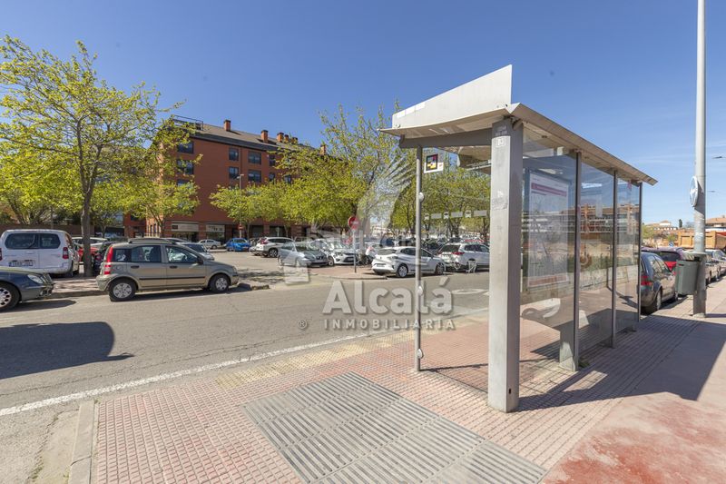 Foto 718a5aec-3341-4361-8af9-13679fb3f334. Geschäftsraum in Estación-Parque O´Donnell Alcalá de Henares