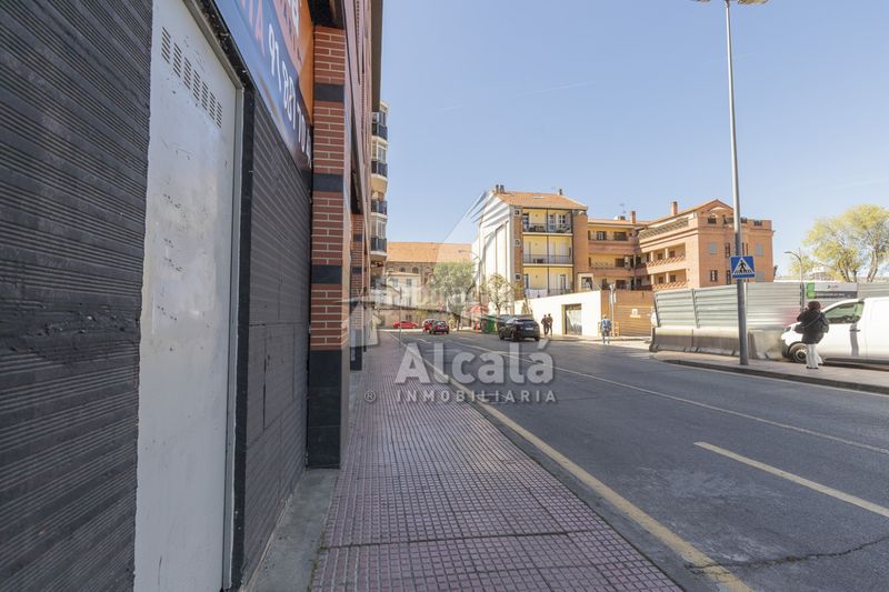 Foto e63d8c90-5dae-4ee9-8614-63588114038e. Geschäftsraum in Estación-Parque O´Donnell Alcalá de Henares