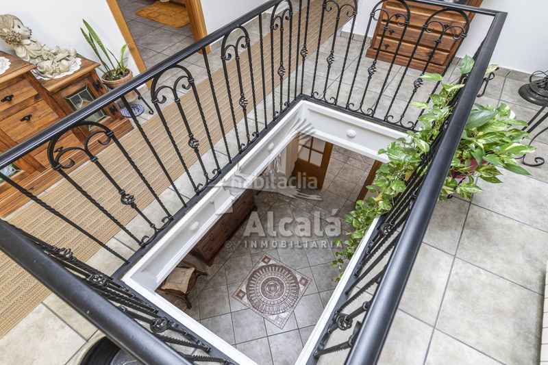 Foto 45f1e4a2-f58b-478e-8a6a-dd791dc3f2c1. Casa adossada amb calefacció aparcament a Torrijos