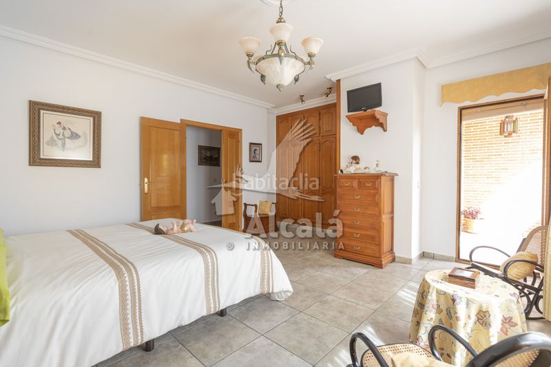 Foto ab6f9796-6627-4c2f-8731-9474cffa51b0. Casa adossada amb calefacció aparcament a Torrijos