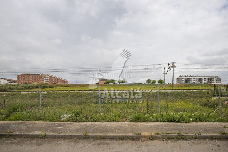 Foto 8b8f57bf-19a6-4d9e-bdbb-4195c0acda65. Nau industrial a Alovera