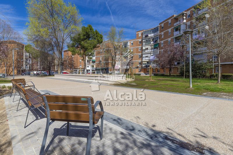 Foto aff5e56f-0229-4be5-bb60-637acef996e0. Pis amb calefacció a Huerta de la Reina - Trassierra Córdoba