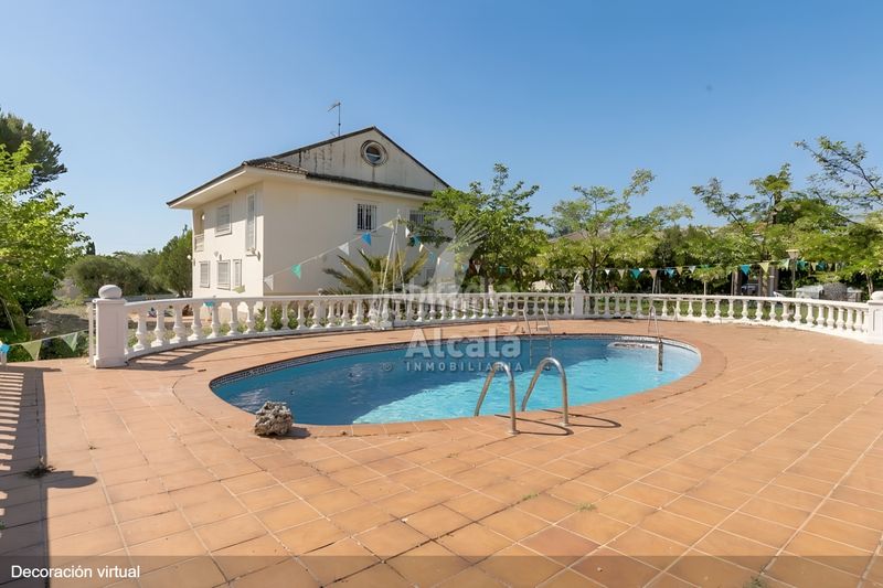 Foto 6c11619b-db3a-43ac-ab27-420572962ce8. Casa amb calefacció aparcament piscina a Galápagos