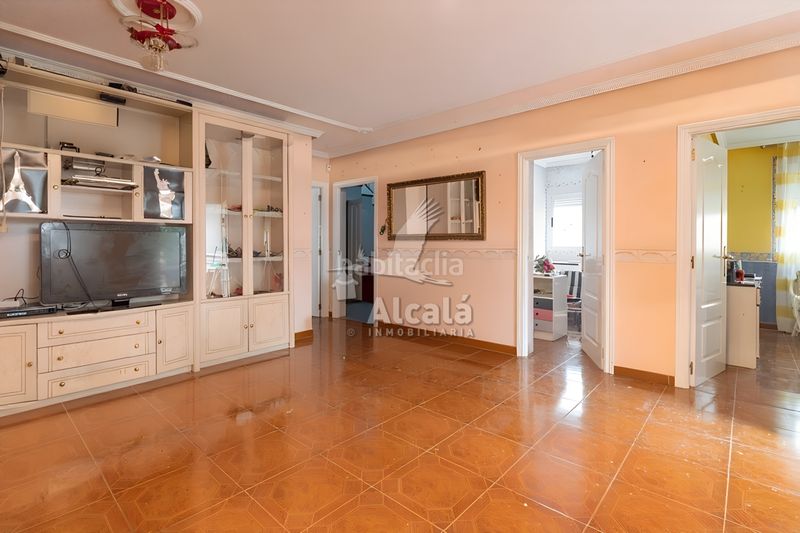 Foto a32ceced-1c62-4413-be8b-8e2cb960c434. Casa amb calefacció aparcament piscina a Galápagos