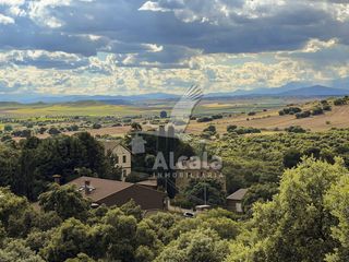 Residential Plot in Valdeaveruelo. Magnífica parcela urbana en la urbanización sotolargo de valdeav