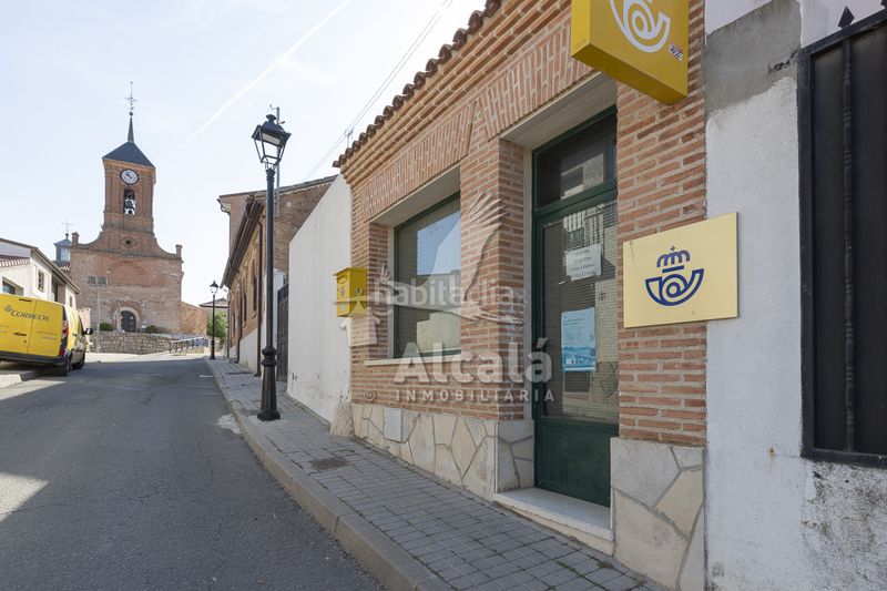 Foto 6618dba0-2381-47a1-9a7a-9585d702f6b4. Casa adossada amb calefacció aparcament a Valdeavero