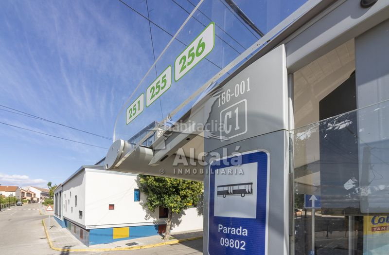 Foto ad102df9-2025-4b98-8a71-b4fe35ecd1ec. Casa adossada amb calefacció aparcament a Valdeavero