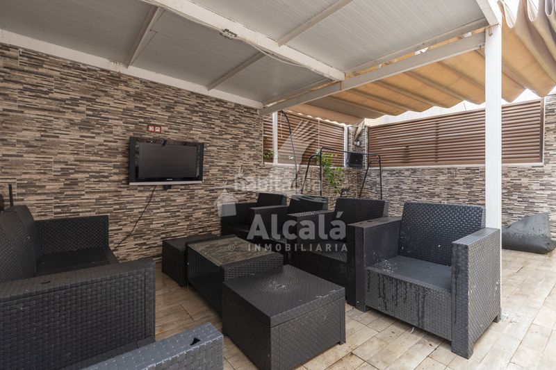 Foto afea99cb-fb75-450c-b1b8-29d5f56ce449. Casa adossada amb calefacció aparcament a Valdeavero
