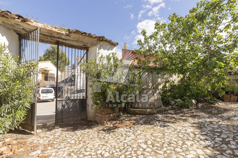 Foto 059ba17b-a6fe-40d6-8c83-3c0b0eae390c. Finca rústica a Santorcaz