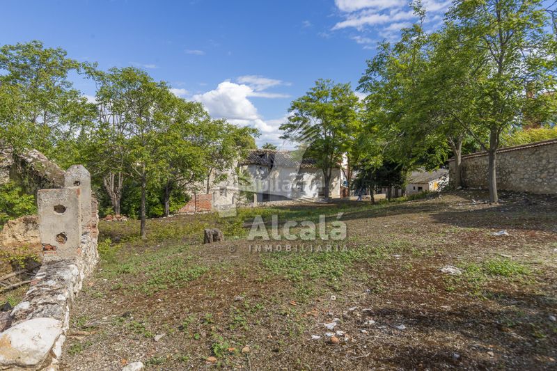 Foto 12b5709b-8571-4520-8d6f-09c09f6299fb. Finca rústica a Santorcaz