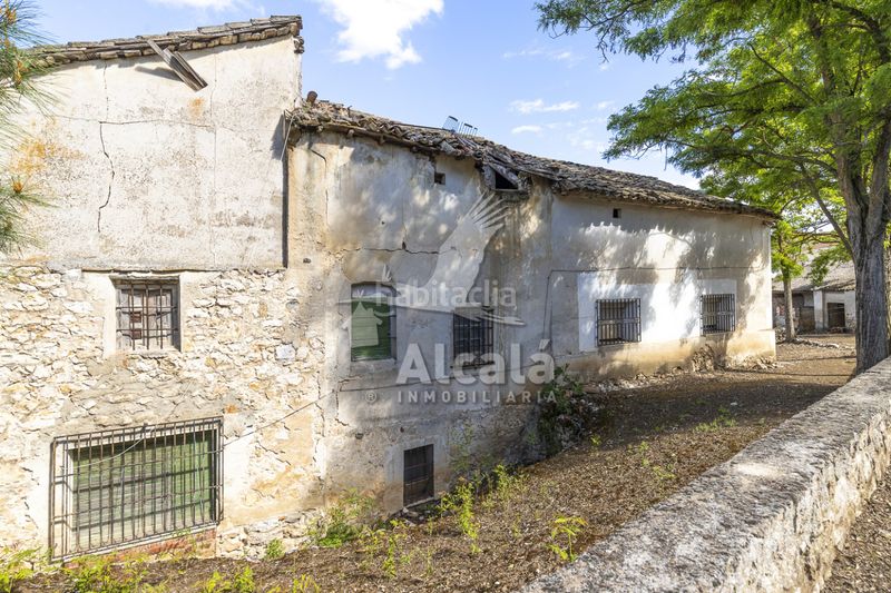 Foto 73579880-ccae-48a8-b3e9-ab9dddf1dd5c. Finca rústica a Santorcaz