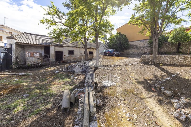 Foto 7765bbcb-357f-4763-8938-6524e08159df. Finca rústica a Santorcaz