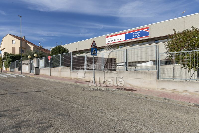 Foto b2a30cb9-d54b-47a7-8a27-1f2e5b60dc8c. Pis amb calefacció piscina a Loeches