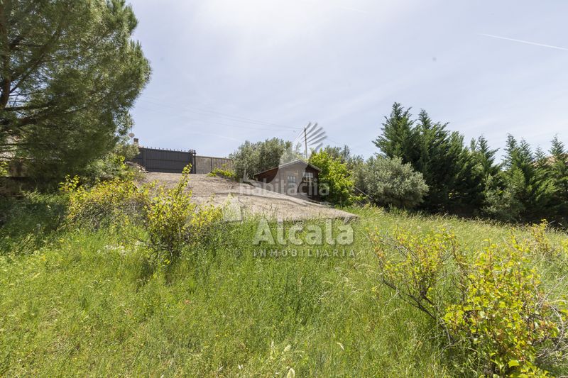 Foto 124f8f8b-f17d-4f2f-be4b-bd83348e9403. Finca rústica a Ambite