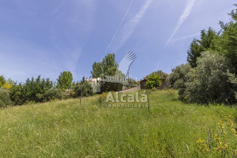 Foto b54102b0-5346-49d1-aeed-671e75f7ba3b. Finca rústica a Ambite
