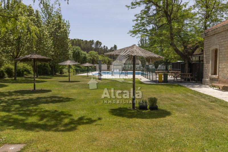 Foto e06ba7c1-798f-4ffb-8dc5-0108d48256e8. Finca rústica a Ambite
