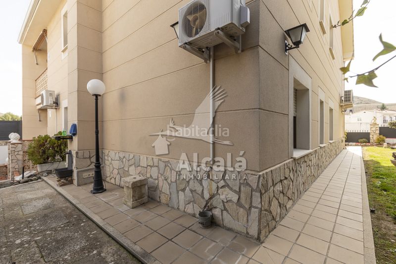 Foto a895cc14-6342-4665-b725-efc1456ed0b1. Casa amb calefacció aparcament a Loeches