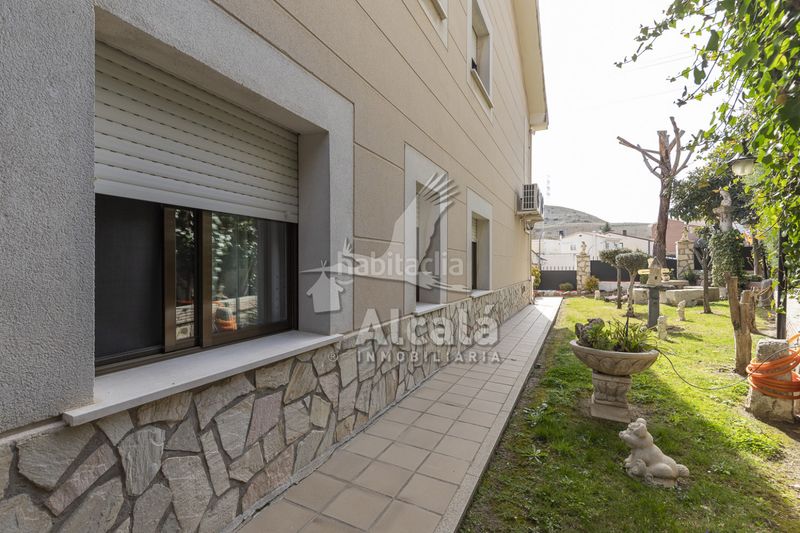 Foto aa1bc922-65b4-48f2-b79c-15e57bc845ca. Casa amb calefacció aparcament a Loeches