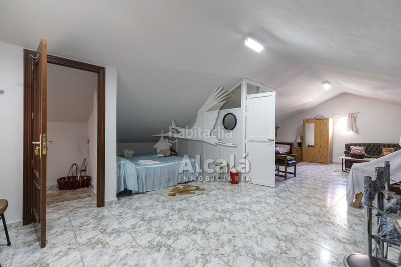 Foto aec798bd-9318-4d26-bb3e-129bce8657d1. Casa amb calefacció aparcament a Loeches