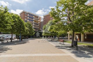 Pis a Bulevar-Plaza Castilla. Alcalá inmobiliaria presenta una excelente oportunidad de adquir