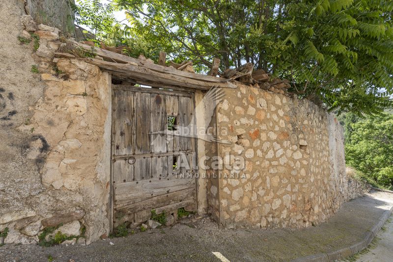 Foto 458b597c-c671-486f-a2ee-7ae72a04904c. Finca rústica a Hueva