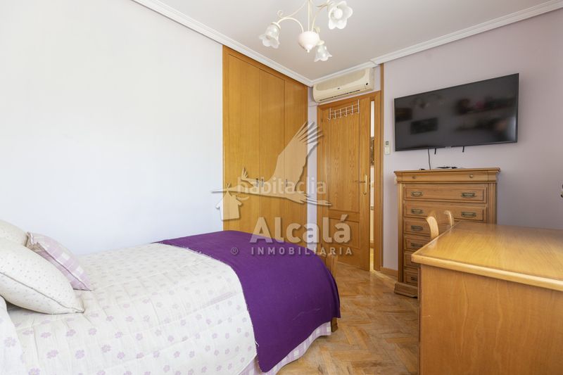 Foto 0035e88f-fd7e-4d20-b06e-1032bbee30c6. Casa amb calefacció aparcament a Chorrillo Alcalá de Henares