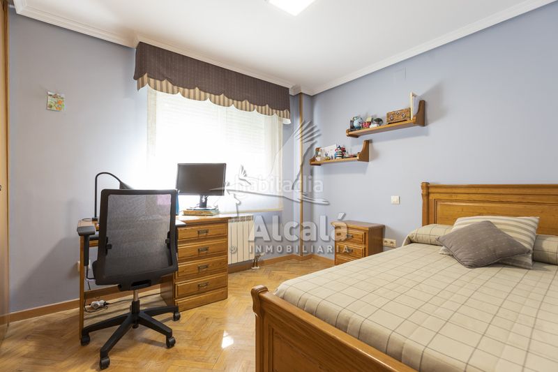 Foto 102756f0-417f-4d9a-8c65-9237e4019480. Casa amb calefacció aparcament a Chorrillo Alcalá de Henares