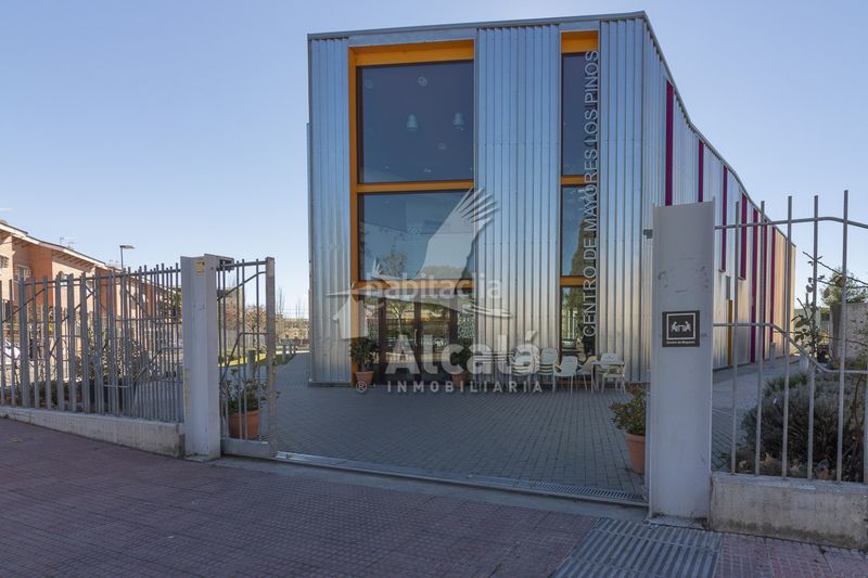 Foto d83e90c4-9df8-481a-a133-9e49fb880fc6. Casa amb calefacció aparcament a Chorrillo Alcalá de Henares
