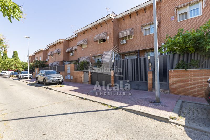 Foto d8bf6879-8f22-43e9-a343-7040fbc82fc5. Casa amb calefacció aparcament a Chorrillo Alcalá de Henares